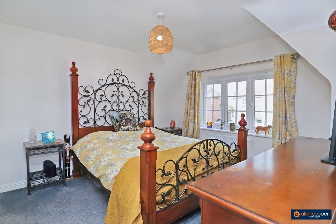 Roman Avenue, Heritage Fields, Nuneaton, CV11 6AF