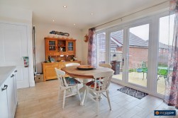 Roman Avenue, Heritage Fields, Nuneaton, CV11 6AF