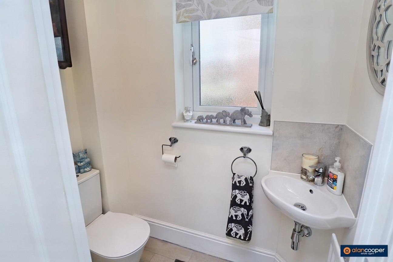 Roman Avenue, Heritage Fields, Nuneaton, CV11 6AF