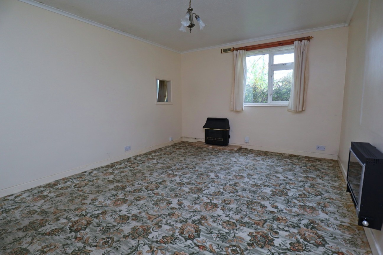 Valley Flats, Oaston Road, Nuneaton, CV11 6JY