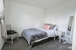 Neale Close, Bulkington, Bedworth, CV12 9RH