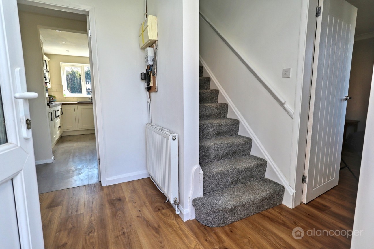 Neale Close, Bulkington, Bedworth, CV12 9RH