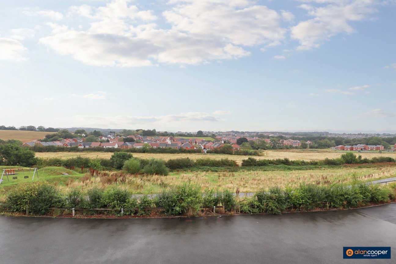Lantern Yard, Galley Common, Nuneaton, CV10 9GX