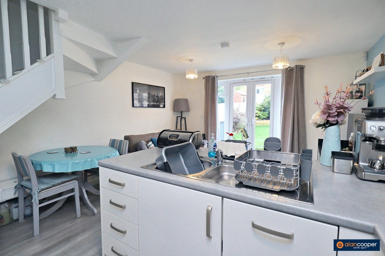 Lantern Yard, Galley Common, Nuneaton, CV10 9GX
