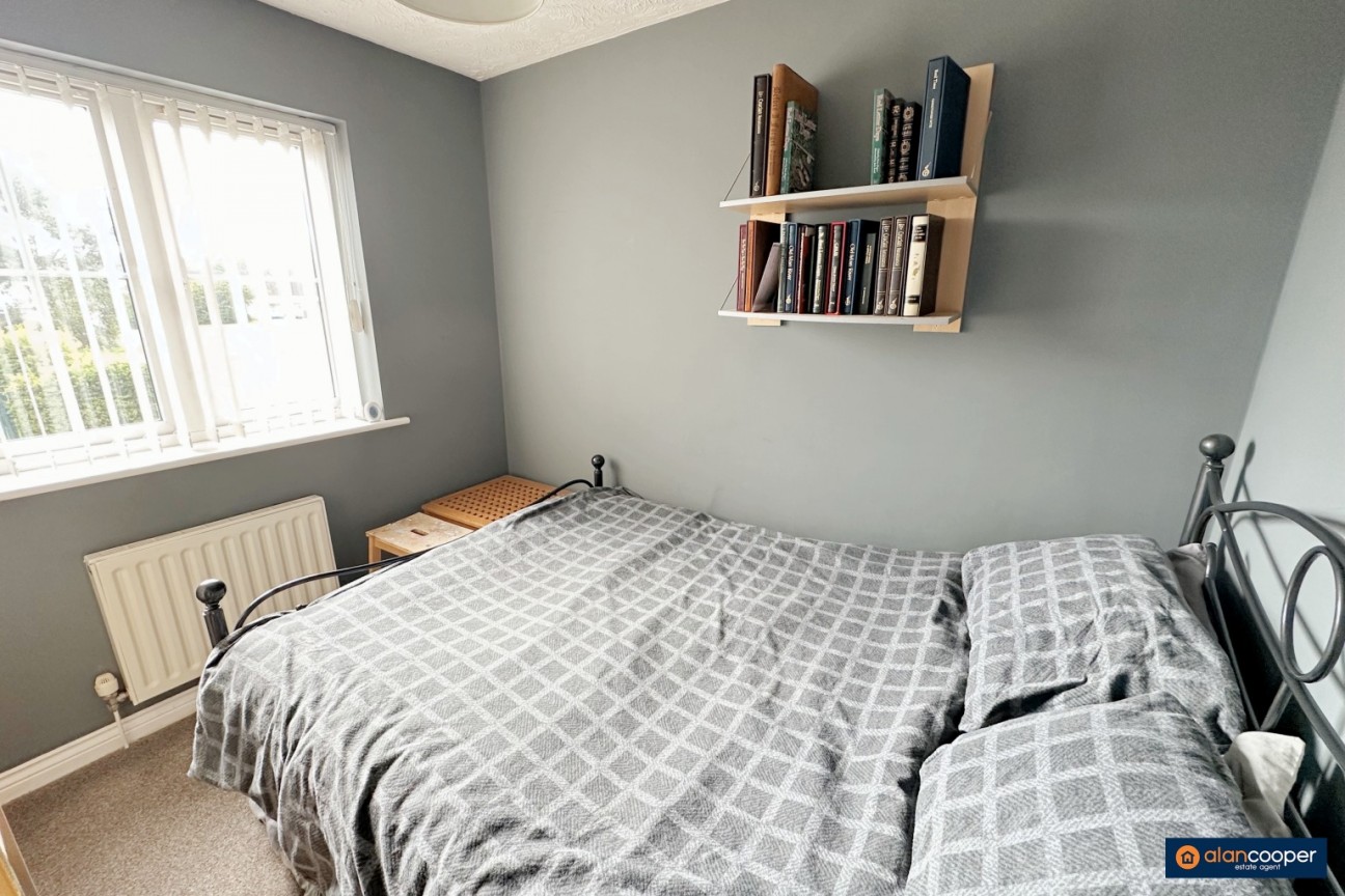 Kings Meadow, Nuneaton, CV10 8QZ