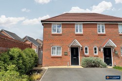 Adelie Road, Galley Common, Nuneaton, CV10 9GZ