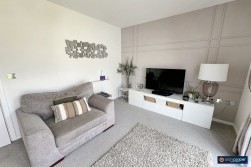 Adelie Road, Galley Common, Nuneaton, CV10 9GZ