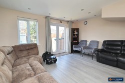 Feather Lane, Penns Croft, Nuneaton, CV10 7GN