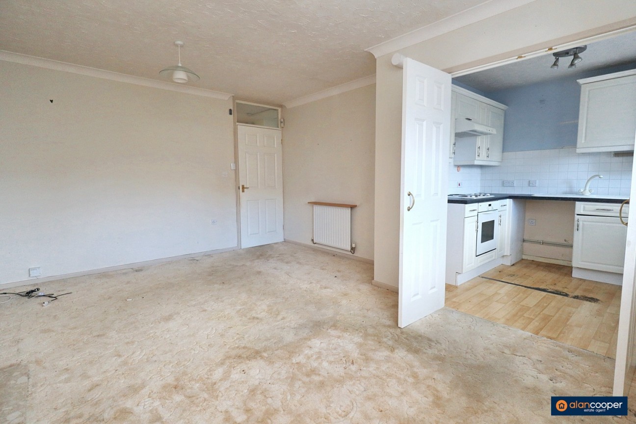 St. Lukes Way, Stockingford, Nuneaton, CV10 8RF