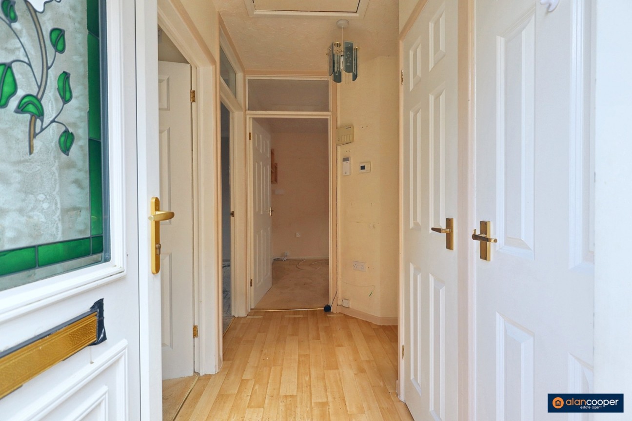 St. Lukes Way, Stockingford, Nuneaton, CV10 8RF