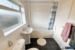St. Nicolas Park Drive, Nuneaton, CV11 6EF