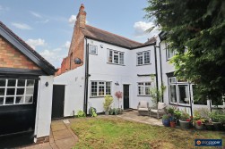 Earls Road, Nuneaton, CV11 5HP