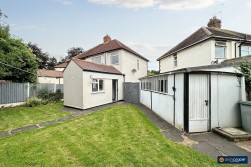 St. Nicolas Road, Nuneaton, CV11 6LB