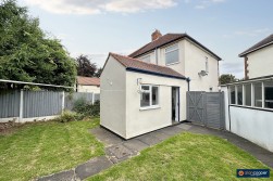 St. Nicolas Road, Nuneaton, CV11 6LB