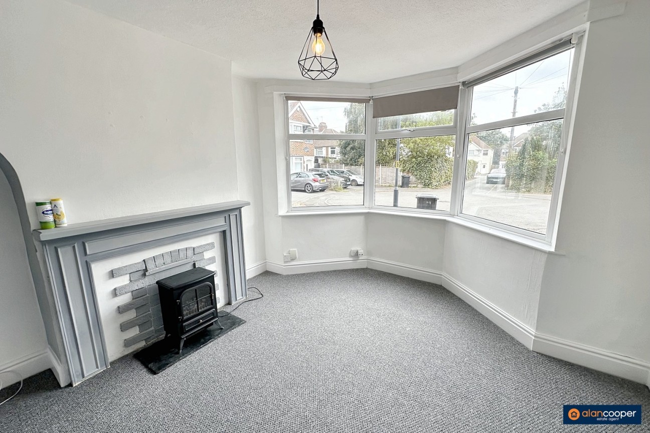 St. Nicolas Road, Nuneaton, CV11 6LB