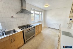 Bucks Hill, Stockingford, Nuneaton, CV10 9LL