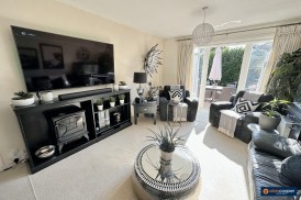 Ferndale Close, Nuneaton, CV11 6AQ