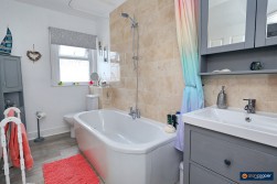 Tomkinson Road, Stockingford, Nuneaton, CV10 8BN