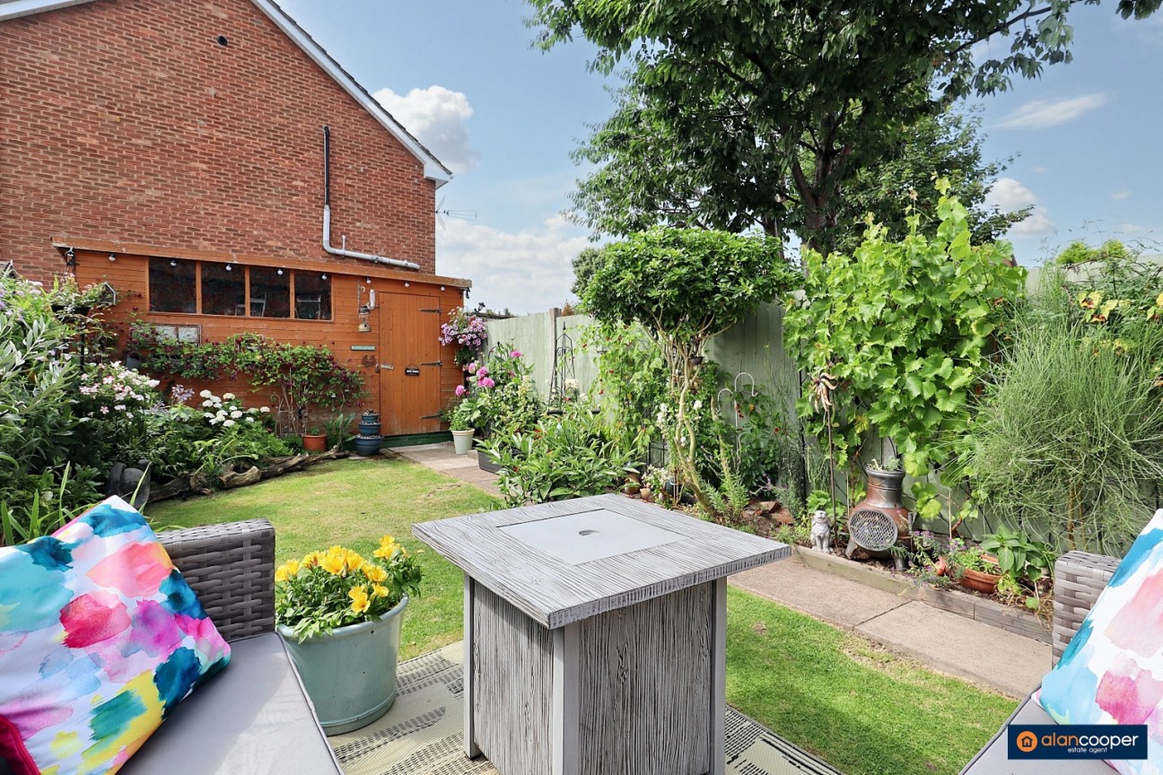 Tomkinson Road, Stockingford, Nuneaton, CV10 8BN