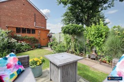 Tomkinson Road, Stockingford, Nuneaton, CV10 8BN