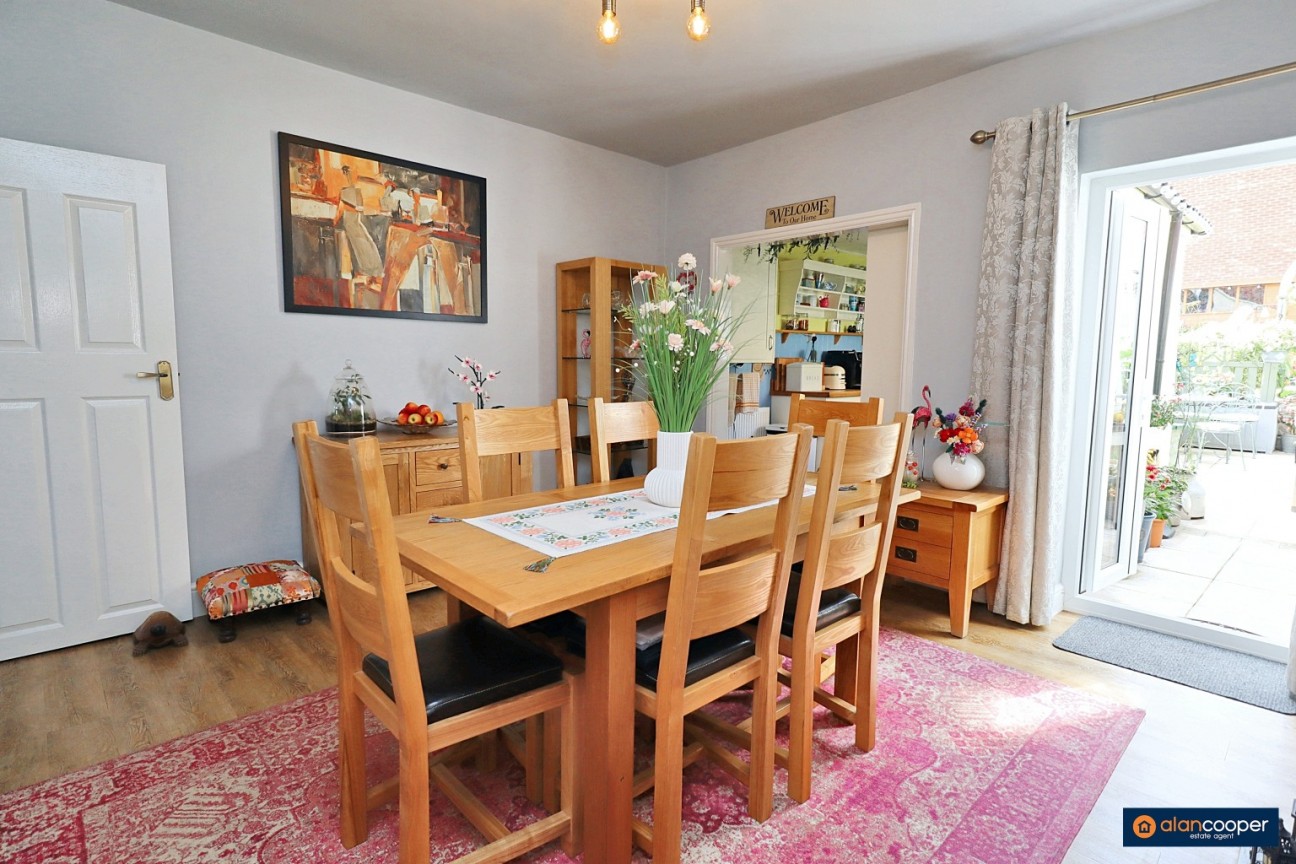 Tomkinson Road, Stockingford, Nuneaton, CV10 8BN