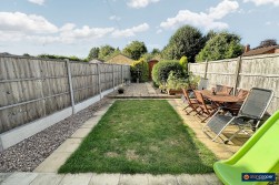 Weston Lane, Bulkington, CV12 9RX