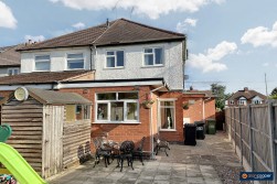 Weston Lane, Bulkington, CV12 9RX