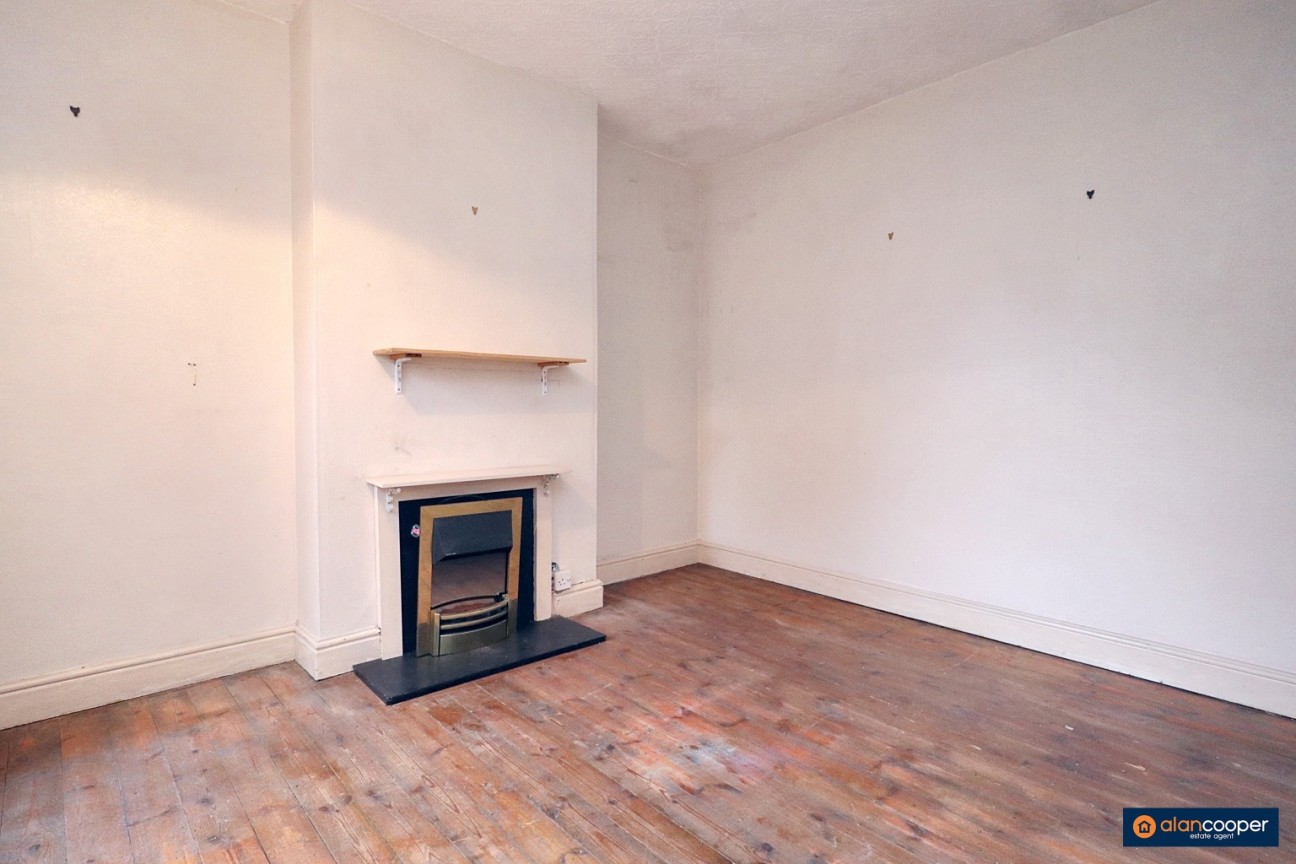 Church Road, Stockingford, Nuneaton, CV10 8LQ