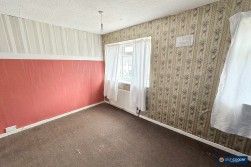 Cedar Road, Camp Hill, Nuneaton, CV10 9DJ