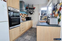 Greenmoor Road, Nuneaton, CV10 7EL