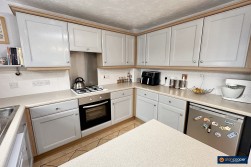 Upton Drive, Maple Park, Nuneaton, CV11 4GF