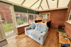 Upton Drive, Maple Park, Nuneaton, CV11 4GF
