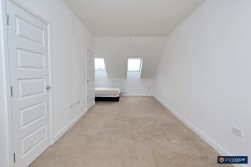 Queen Elizabeth Road, Nuneaton, CV10 9GS