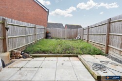Queen Elizabeth Road, Nuneaton, CV10 9GS