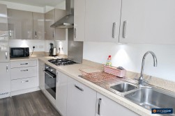 Queen Elizabeth Road, Nuneaton, CV10 9GS