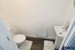 Queen Elizabeth Road, Nuneaton, CV10 9GS