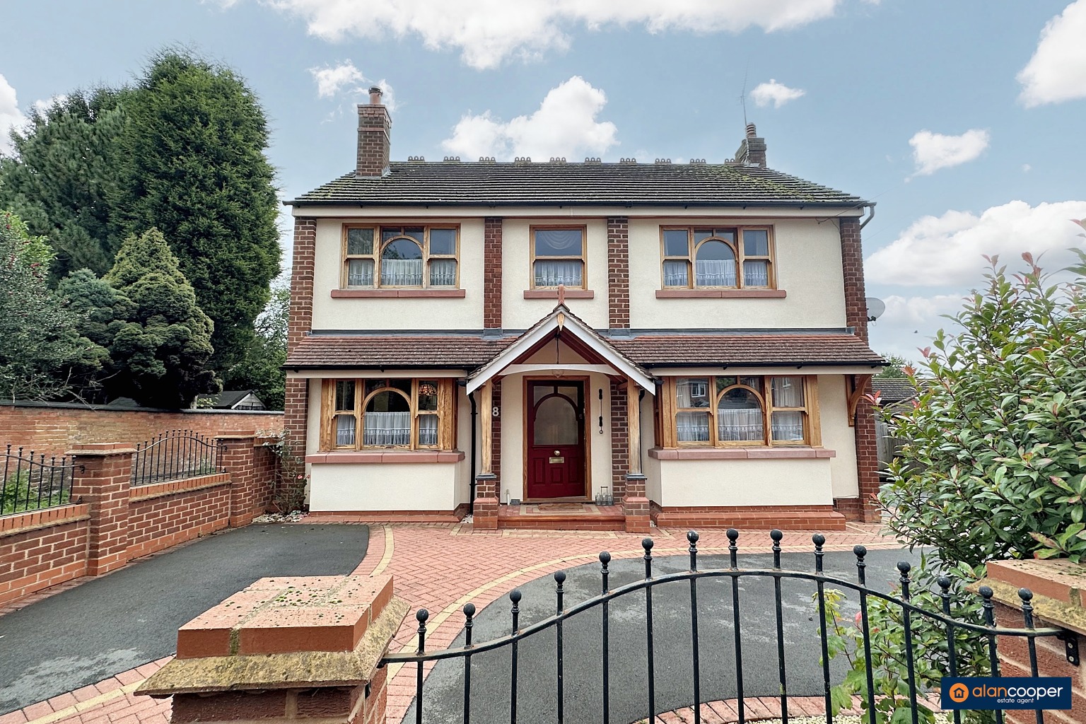 Coalpit Fields Road, Bedworth, CV12 9HW