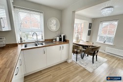Sundial Way, St James Gate, Weddington, Nuneaton, CV10 0FU