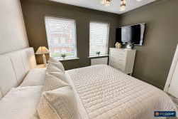 Sundial Way, St James Gate, Weddington, Nuneaton, CV10 0FU