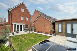Sundial Way, St James Gate, Weddington, Nuneaton, CV10 0FU