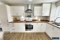 Sundial Way, St James Gate, Weddington, Nuneaton, CV10 0FU