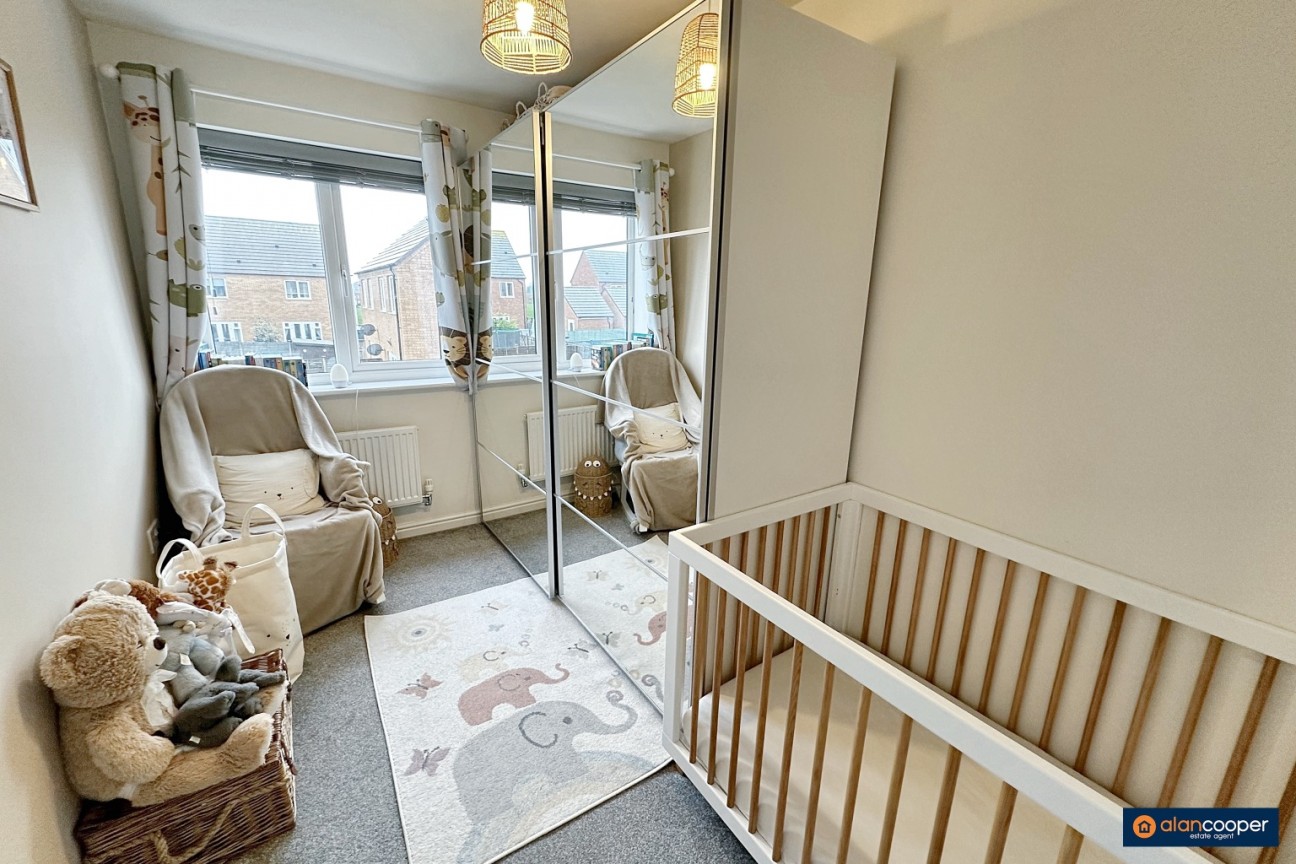 Duckpond Lane, Weddington, Nuneaton, CV10 0FH