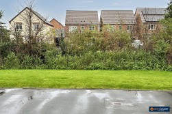 Duckpond Lane, Weddington, Nuneaton, CV10 0FH