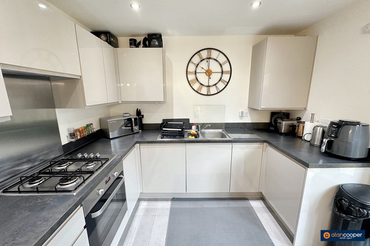 Duckpond Lane, Weddington, Nuneaton, CV10 0FH