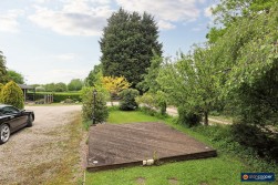 Weston Hall Stables, Mill Lane, Bulkington, CV12 9RU