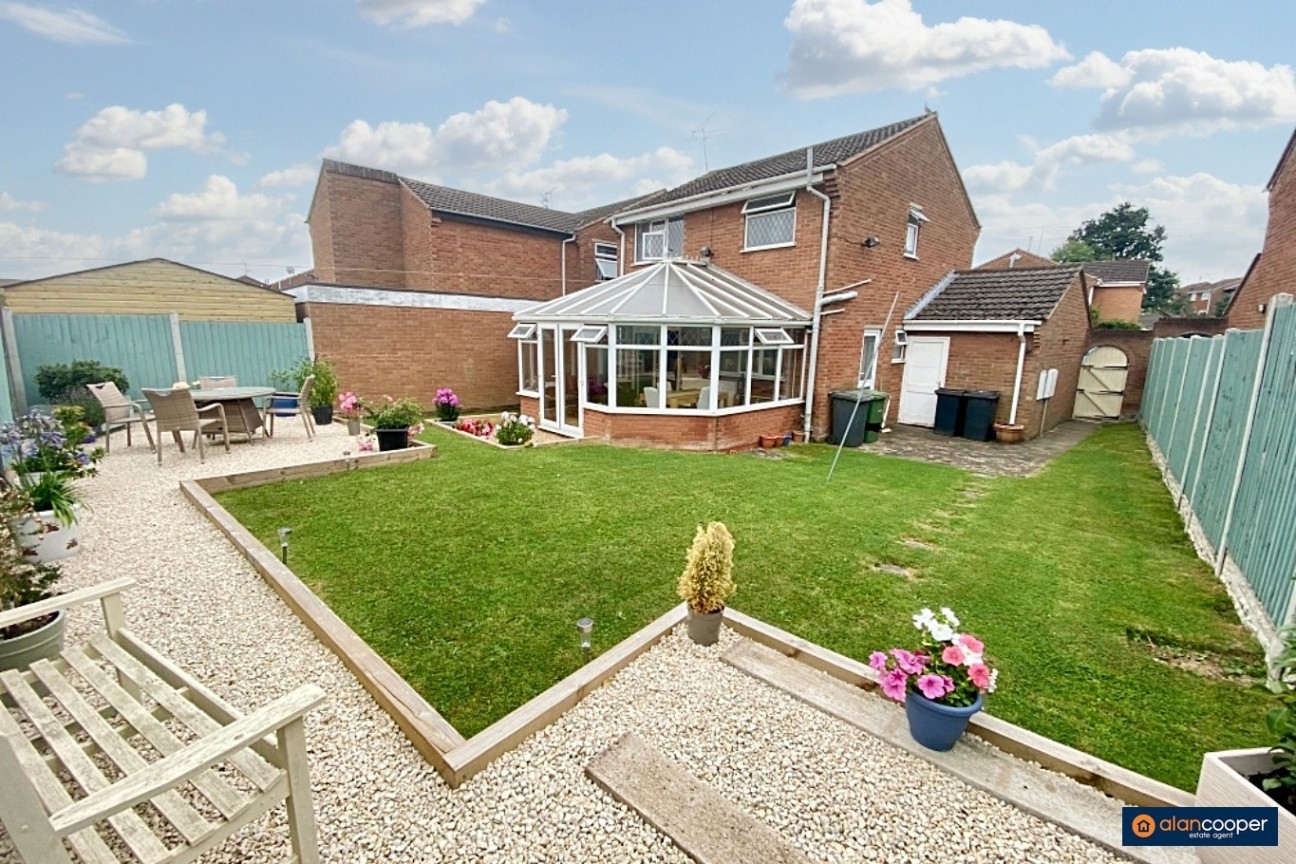 Bettina Close, Poplar Farm, Nuneaton, CV10 9EX