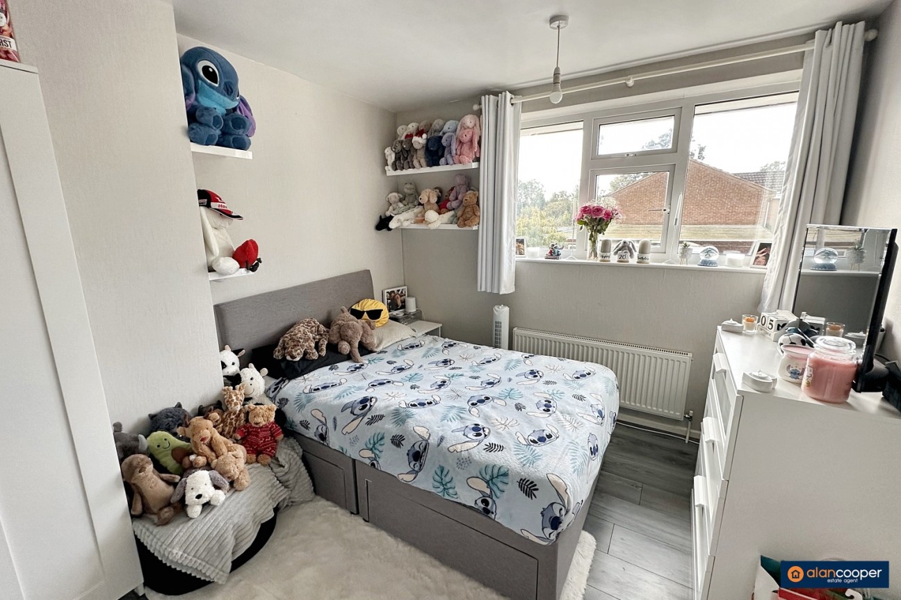 Bettina Close, Poplar Farm, Nuneaton, CV10 9EX