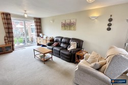 Henley Close, St Nicolas Park, Nuneaton, CV11 6HF