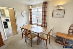 Henley Close, St Nicolas Park, Nuneaton, CV11 6HF