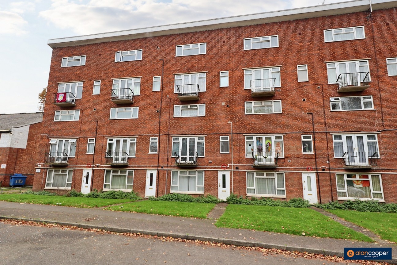 Meadow Court, Abbey Green, Nuneaton, CV11 5JE